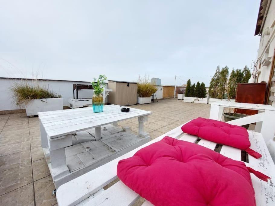 Sweet Dreams Suites Panoramic Studio Zodiac Dorobanti Boekarest Buitenkant foto